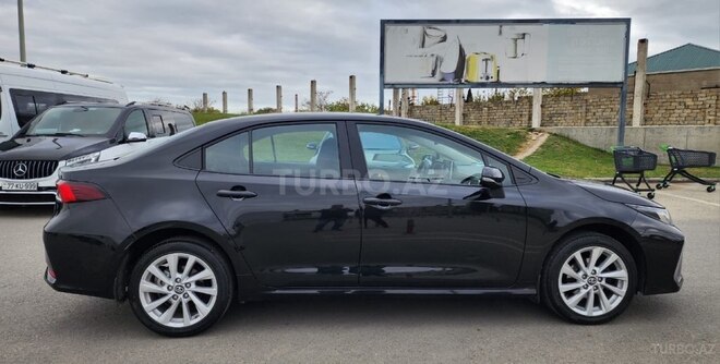 Toyota Corolla 2022, 70,000 km - 1.6 l - Bakı
