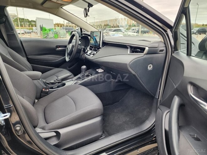 Toyota Corolla 2022, 70,000 km - 1.6 l - Bakı