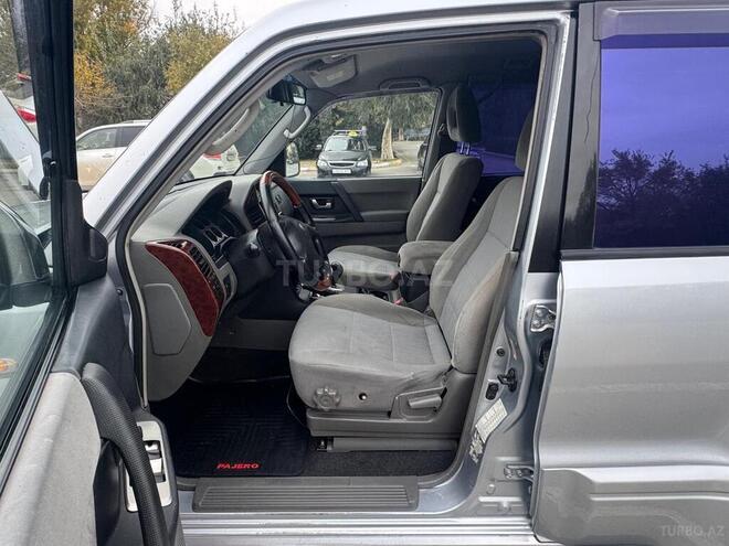 Mitsubishi Pajero 2005, 295,000 km - 3.0 l - Sumqayıt