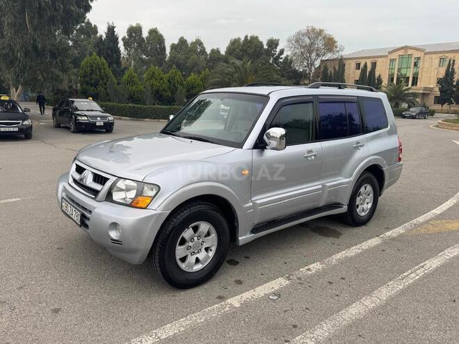 Mitsubishi Pajero 2005, 295,000 km - 3.0 l - Sumqayıt