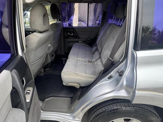 Mitsubishi Pajero 2005, 295,000 km - 3.0 l - Sumqayıt