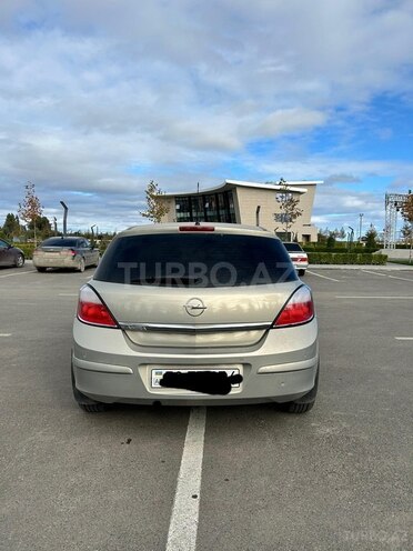 Opel Astra 2006, 362,000 km - 1.4 l - Salyan