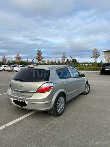 Opel Astra 2006, 362,000 km - 1.4 l - Salyan