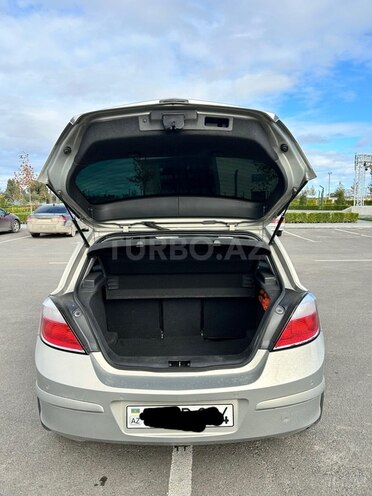 Opel Astra 2006, 362,000 km - 1.4 l - Salyan