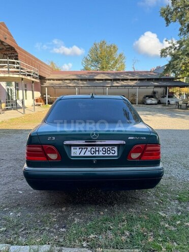 Mercedes E 200 1996, 372,516 km - 2.0 л - Xaçmaz