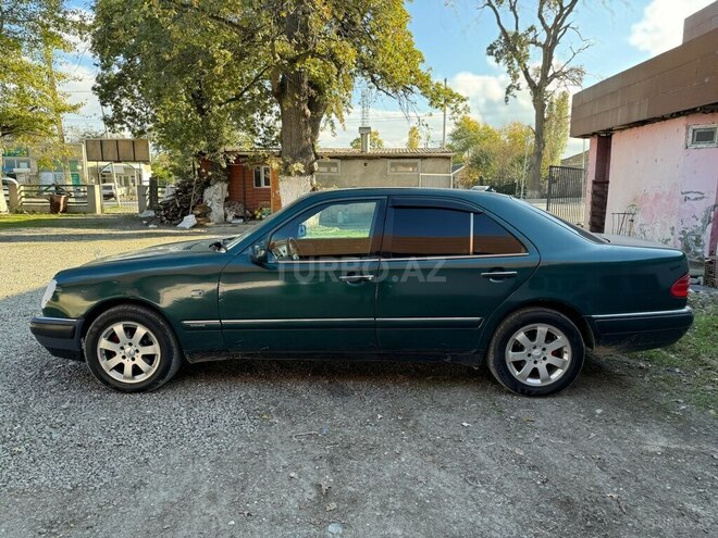 Mercedes E 200 1996, 372,516 km - 2.0 л - Xaçmaz