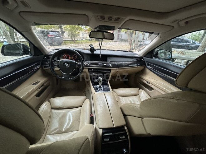 BMW 740 2009, 260,000 km - 3.0 l - Bakı