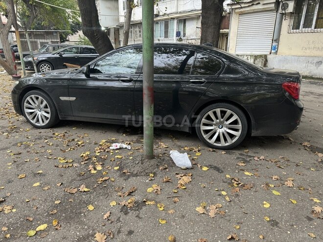 BMW 740 2009, 260,000 km - 3.0 l - Bakı