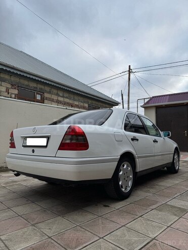 Mercedes C 180 1994, 208,000 km - 1.8 l - Bakı