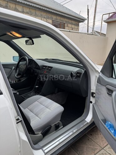 Mercedes C 180 1994, 208,000 km - 1.8 l - Bakı