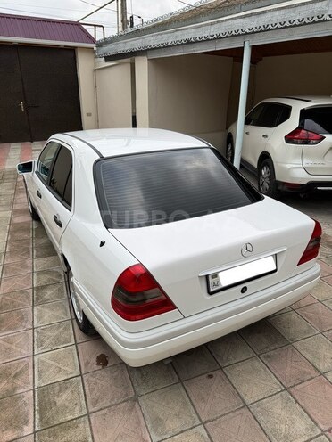 Mercedes C 180 1994, 208,000 km - 1.8 l - Bakı