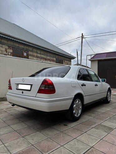 Mercedes C 180 1994, 208,000 km - 1.8 l - Bakı