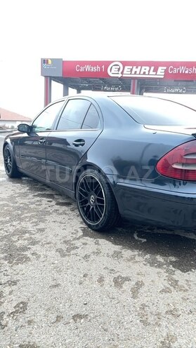 Mercedes E 200 d 2006, 308,145 km - 2.2 l - Bakı