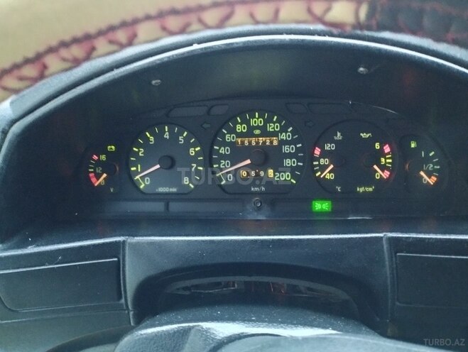 GAZ 330232-744 2006, 155,000 km - 2.3 l - Qusar