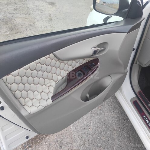 Toyota Corolla 2008, 283,000 km - 1.6 l - Bakı