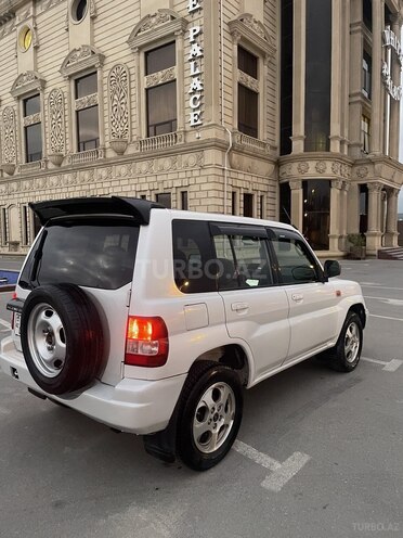 Mitsubishi Pajero io 2001, 278,000 km - 1.8 l - Bakı