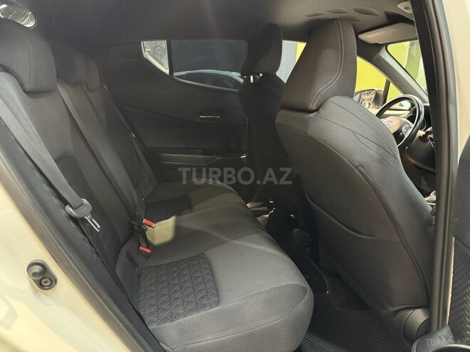 Toyota C-HR 2022, 60,000 km - 1.8 l - Bakı