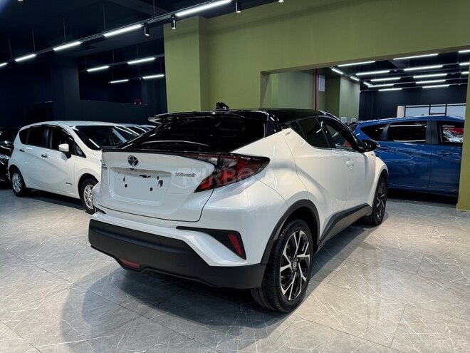 Toyota C-HR 2022, 60,000 km - 1.8 l - Bakı