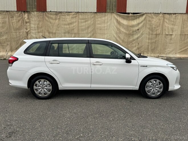 Toyota Corolla Fielder 2019, 96,500 km - 1.5 l - Bakı