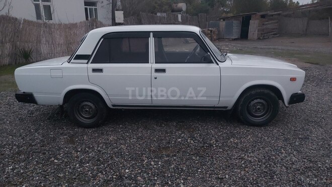 LADA (VAZ) 2107 2006, 85,600 km - 1.6 l - Sabirabad