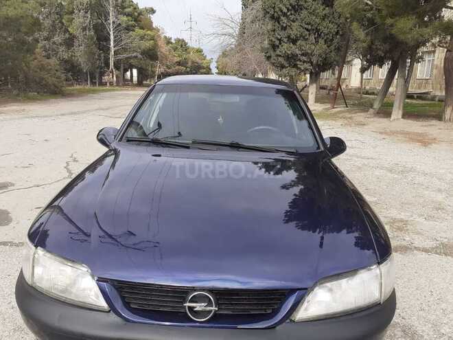 Opel Vectra 1996, 240,000 km - 1.6 l - Sumqayıt