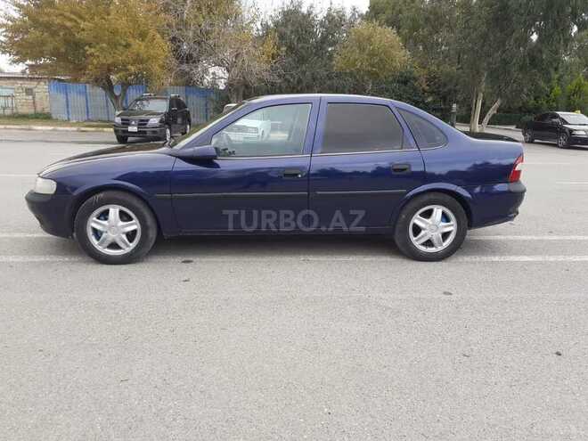 Opel Vectra 1996, 240,000 km - 1.6 l - Sumqayıt