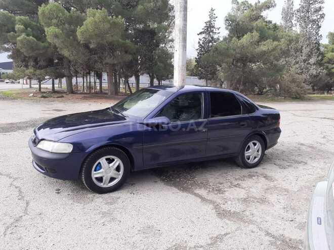 Opel Vectra 1996, 240,000 km - 1.6 l - Sumqayıt