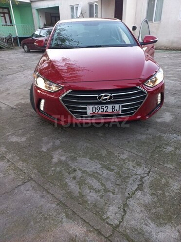Hyundai Elantra 2018, 77,585 km - 2.0 l - Bakı