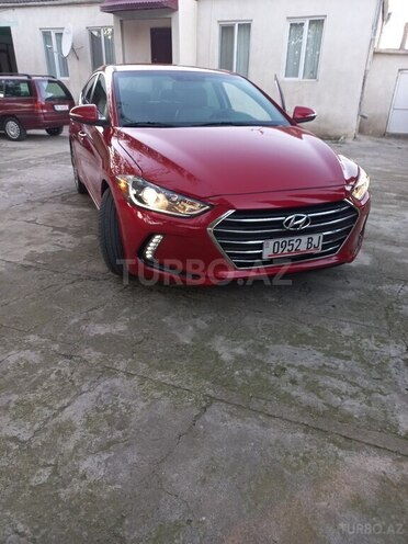 Hyundai Elantra 2018, 77,585 km - 2.0 l - Bakı