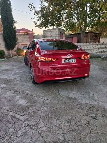 Hyundai Elantra 2018, 77,585 km - 2.0 l - Bakı