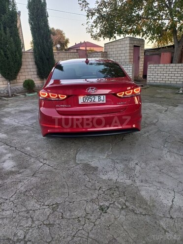 Hyundai Elantra 2018, 77,585 km - 2.0 l - Bakı