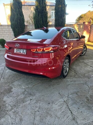 Hyundai Elantra 2018, 77,585 km - 2.0 l - Bakı
