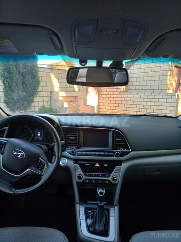 Hyundai Elantra 2018, 77,585 km - 2.0 l - Bakı