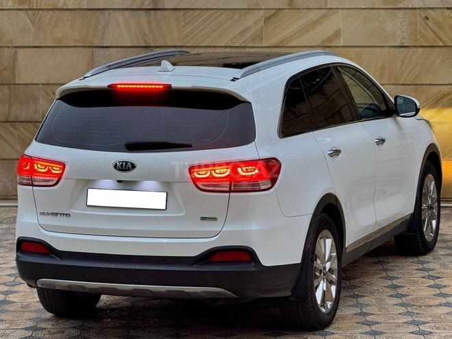 Kia Sorento 2015, 110,000 km - 2.0 л - Gəncə