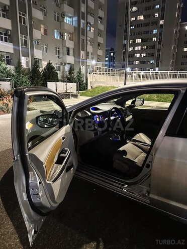 Honda Insight 2011, 420,000 km - 1.3 l - Bakı