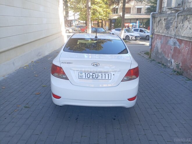 Hyundai Accent 2016, 144,841 km - 1.6 l - Şəki