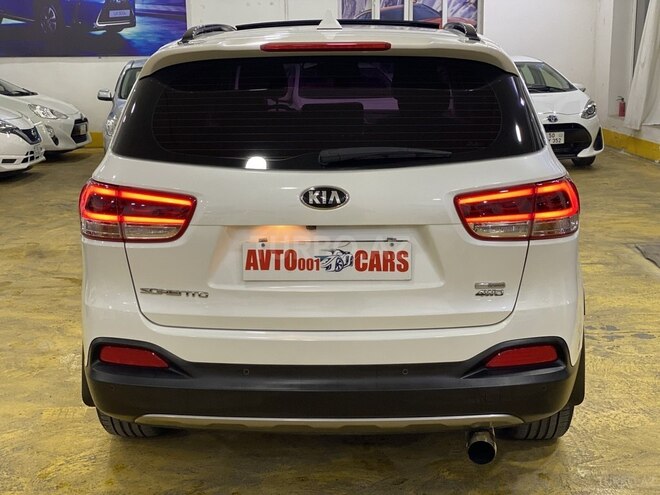 Kia Sorento-5