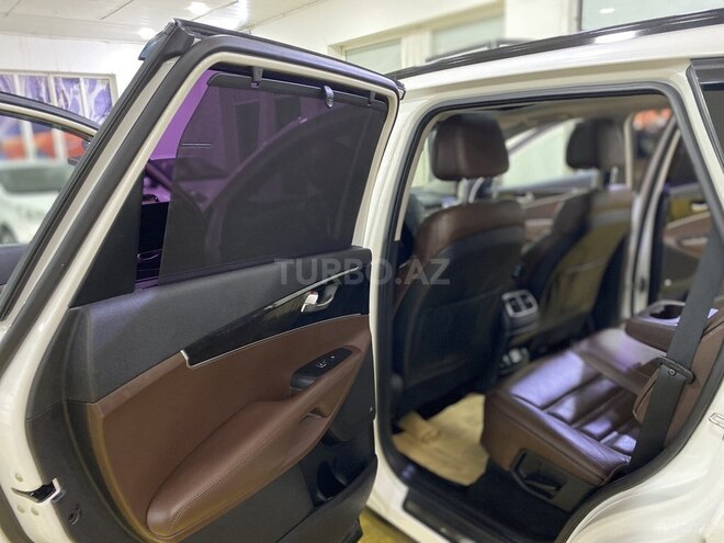 Kia Sorento-16