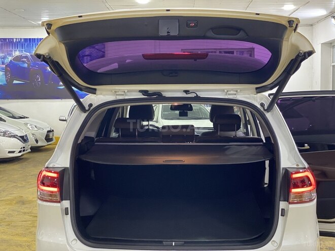 Kia Sorento-11