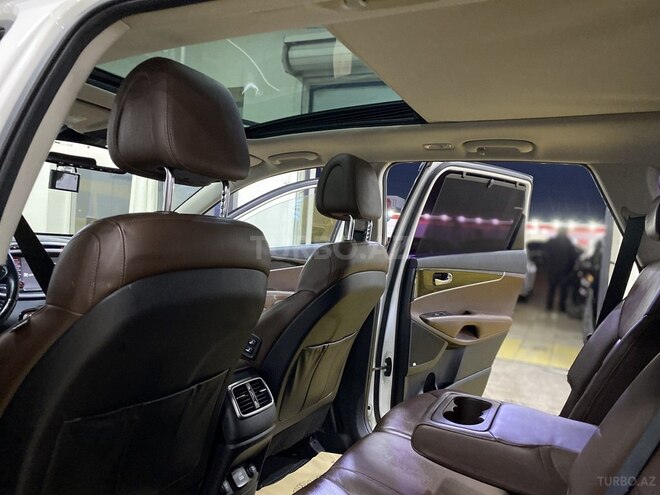Kia Sorento-20