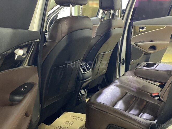 Kia Sorento-15