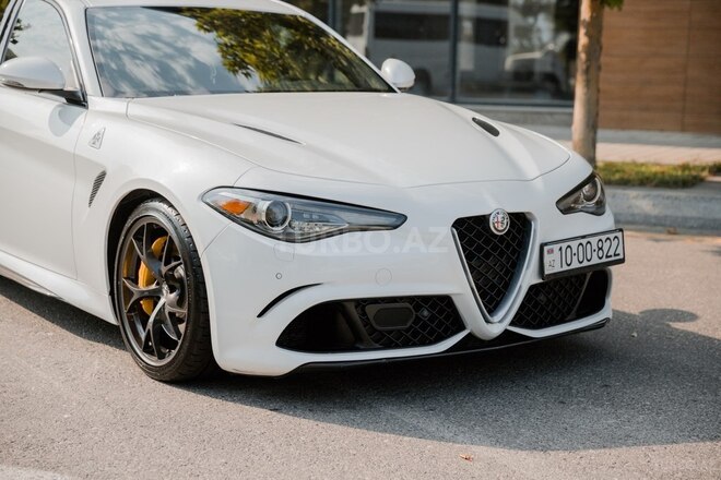 Alfa Romeo Giulia-7
