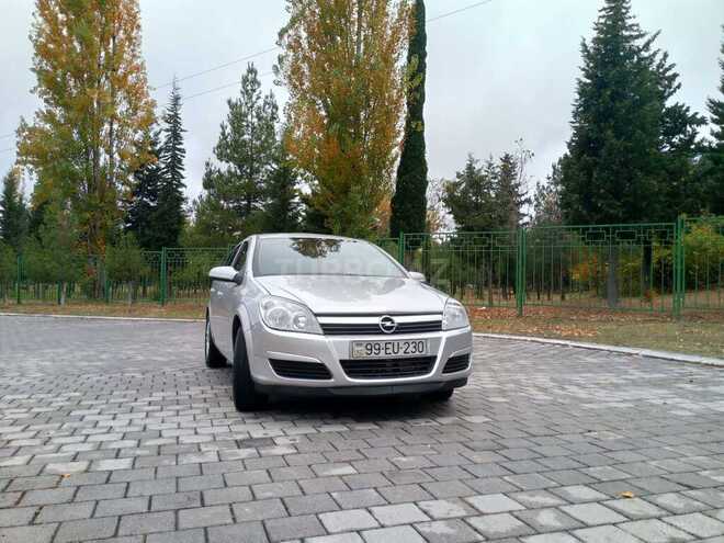 Opel Astra 2006, 230,000 km - 1.3 л - Balakən
