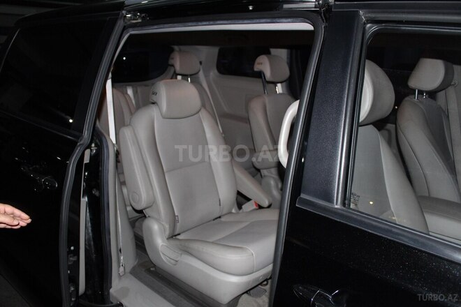 Kia Carnival 2019, 184,000 km - 2.2 л - Bakı