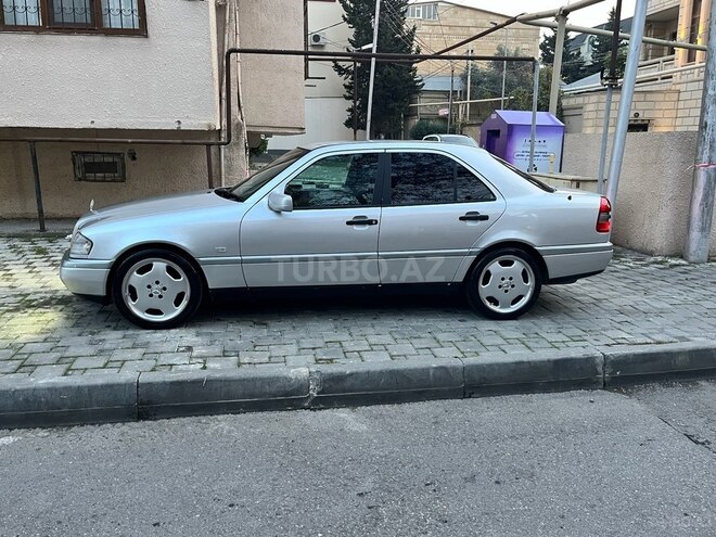 Mercedes C 200 1996, 352,000 km - 2.0 l - Bakı