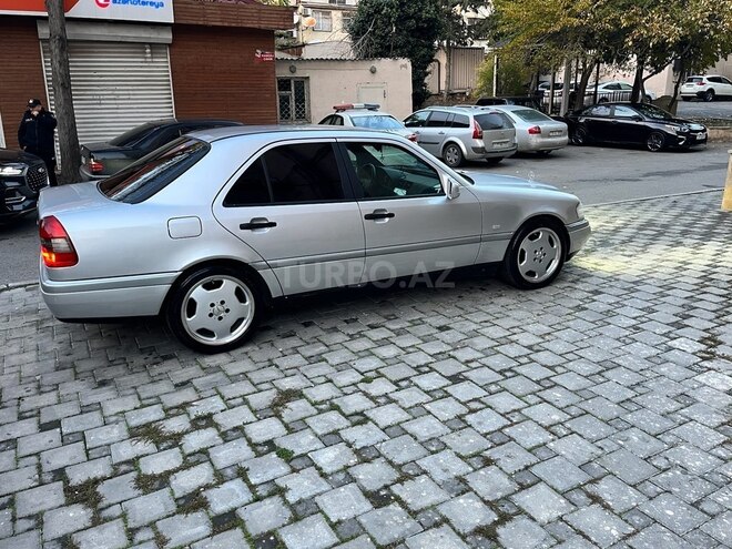 Mercedes C 200 1996, 352,000 km - 2.0 l - Bakı