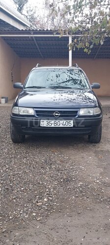 Opel Astra 1992, 200,000 km - 1.8 l - Ağstafa