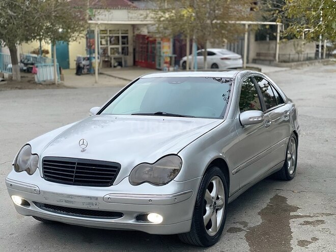 Mercedes C 240 2001, 385,000 km - 2.6 l - Bakı