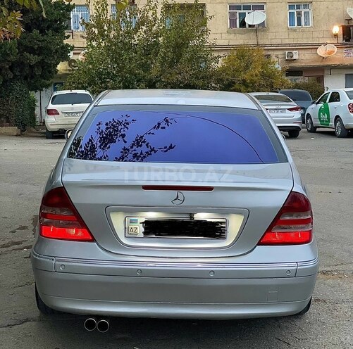 Mercedes C 240 2001, 385,000 km - 2.6 l - Bakı