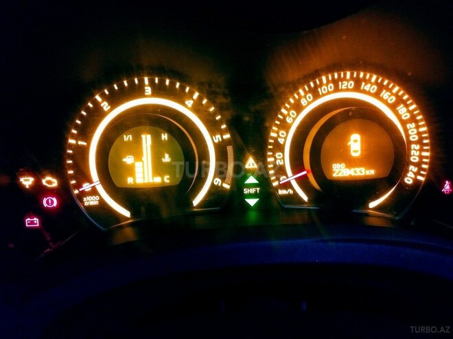 Toyota Corolla 2007, 230,000 km - 1.4 l - Bakı